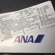 日本留学为何要持有效证件购买机票